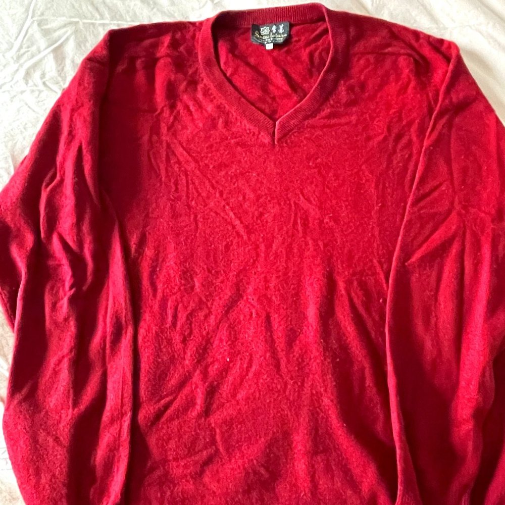 100% Cashmere V Neck Maroon Sweater - Snow Lotus XL